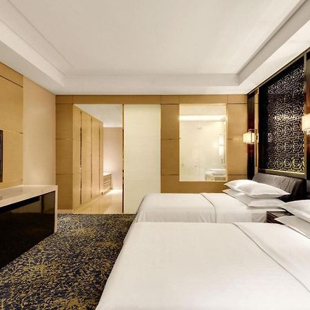 Sheraton Changchun Jingyuetan Hotel Kültér fotó