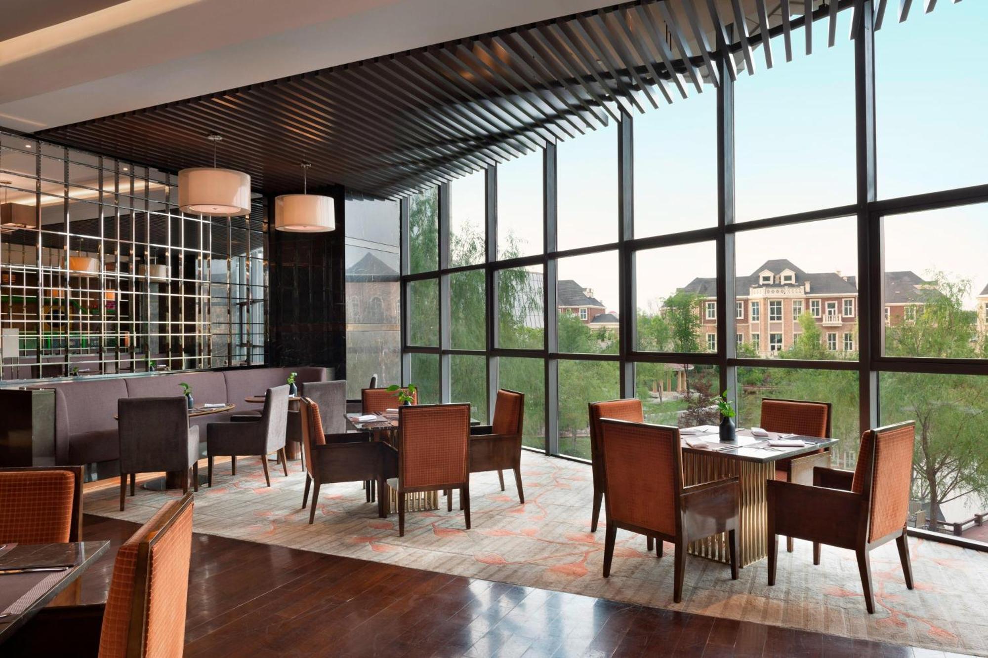 Sheraton Changchun Jingyuetan Hotel Kültér fotó