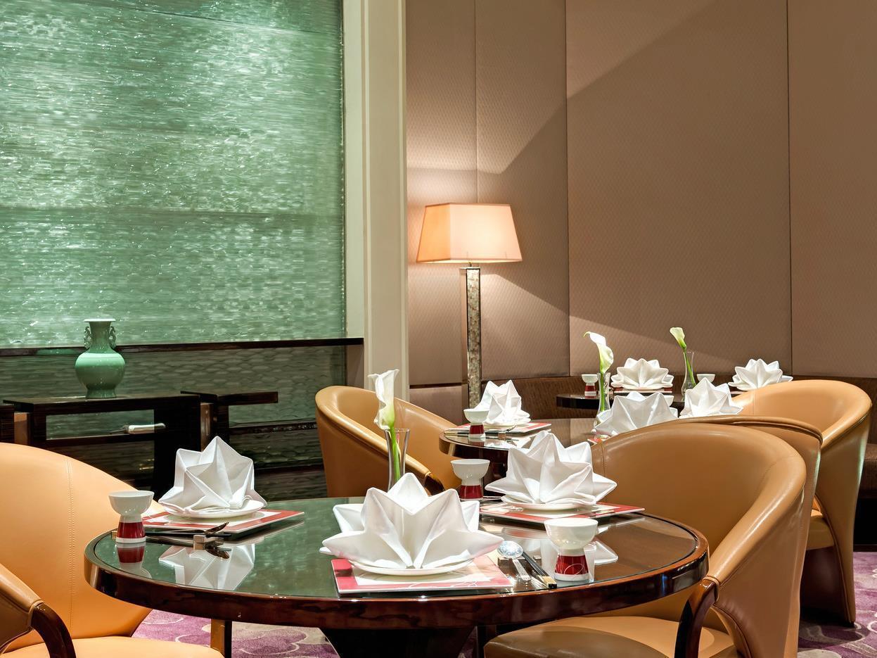 Sheraton Changchun Jingyuetan Hotel Kültér fotó